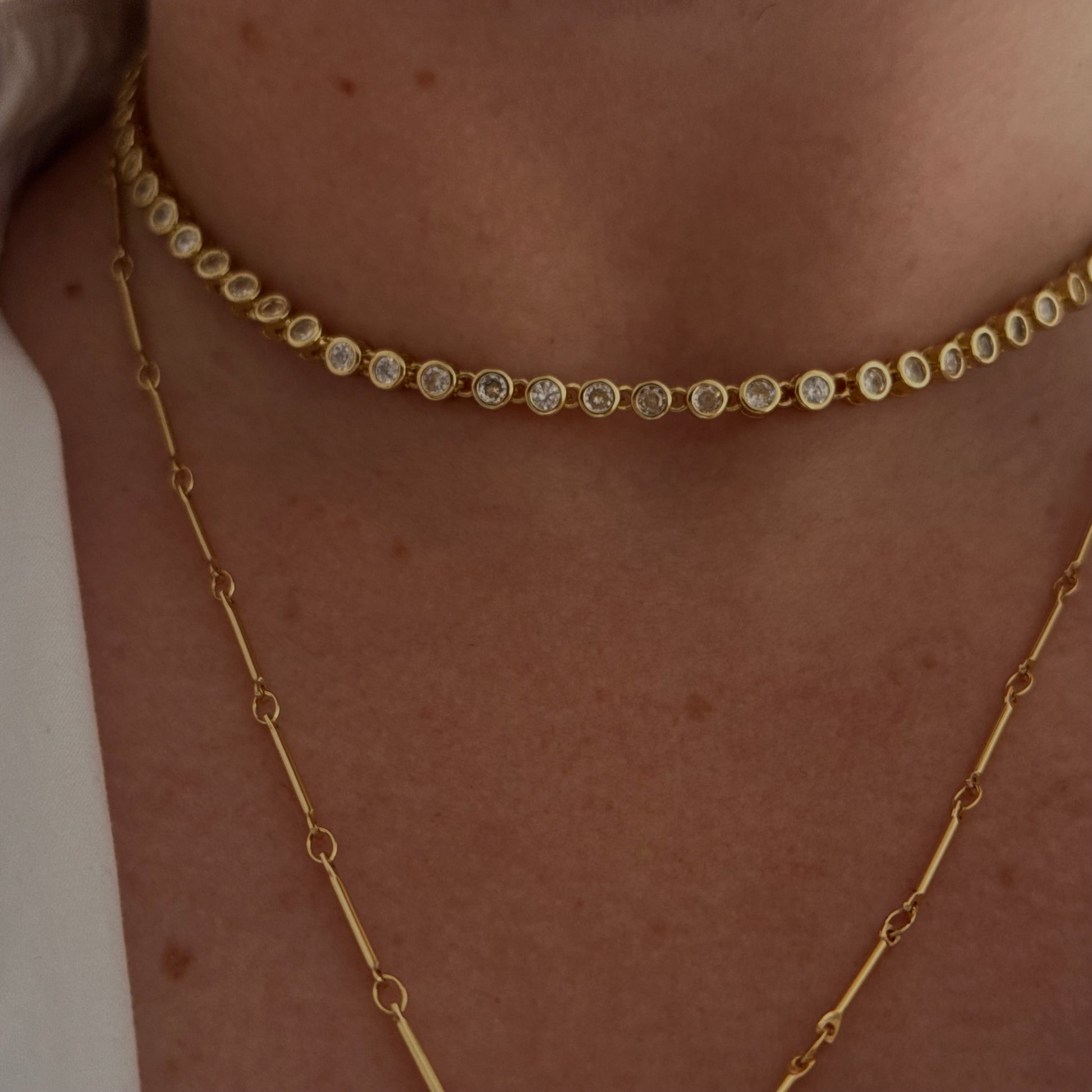 Collar circones clásico